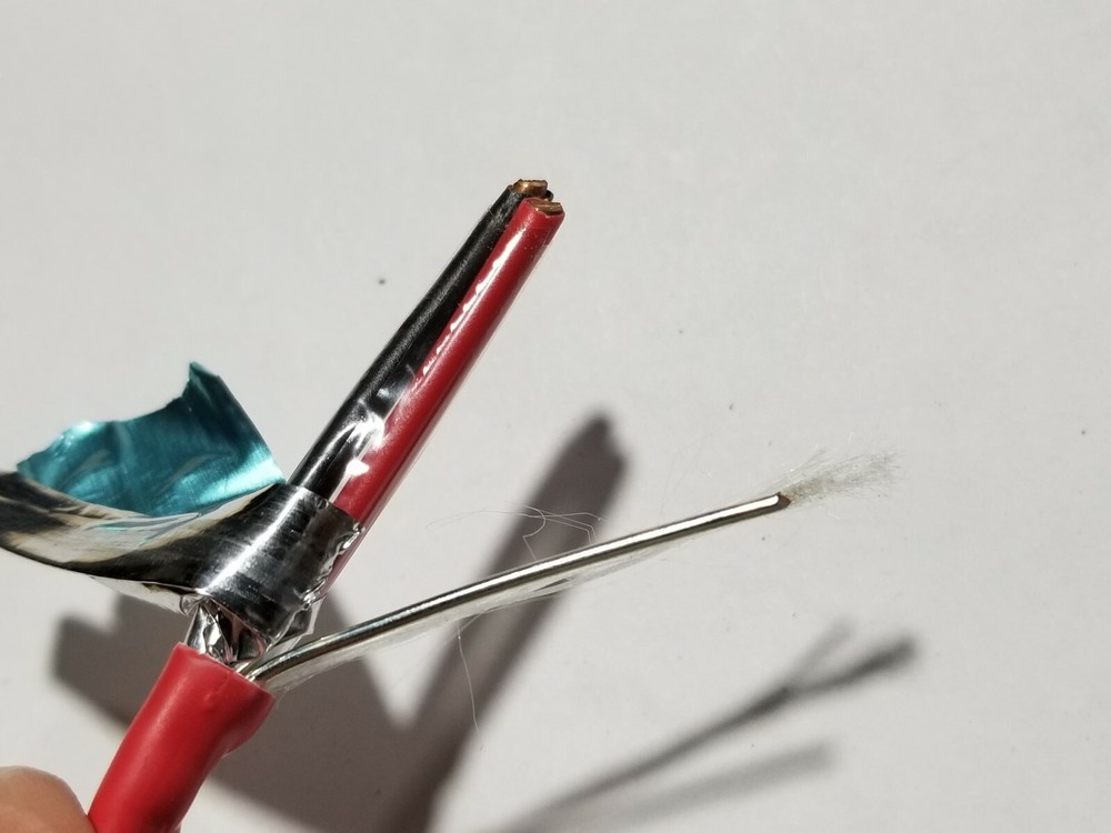 Southwire Genesis 4610 12/2C Solid Shielded Plenum Fire Alarm Cable Red /50ft