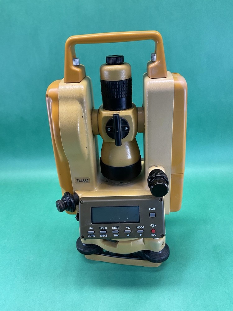 South Electronic Theodolite ET-20 W/ Case - UNTESTED