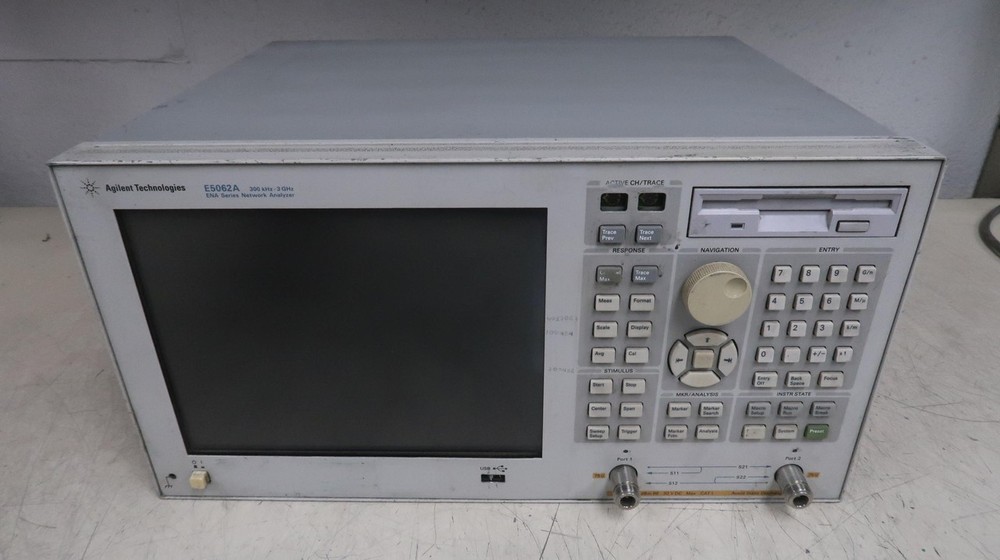 AGILENT E5062A NETWORK ANALYZER M0255