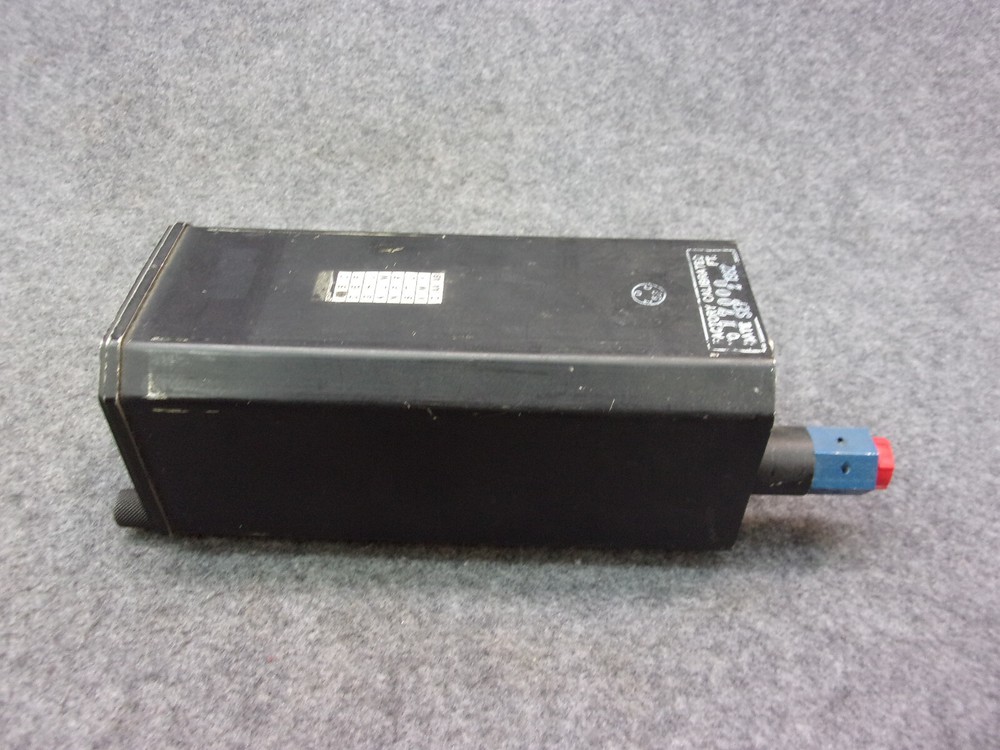 Intercontinental Dynamics VSI Vertical Speed Indicator P/N 550-34670-102