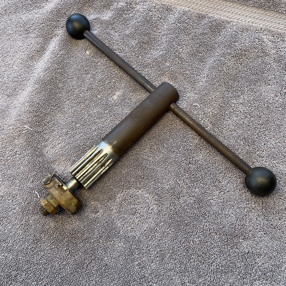 Rockwell DP220 Feed Handle With Return Spring Used.