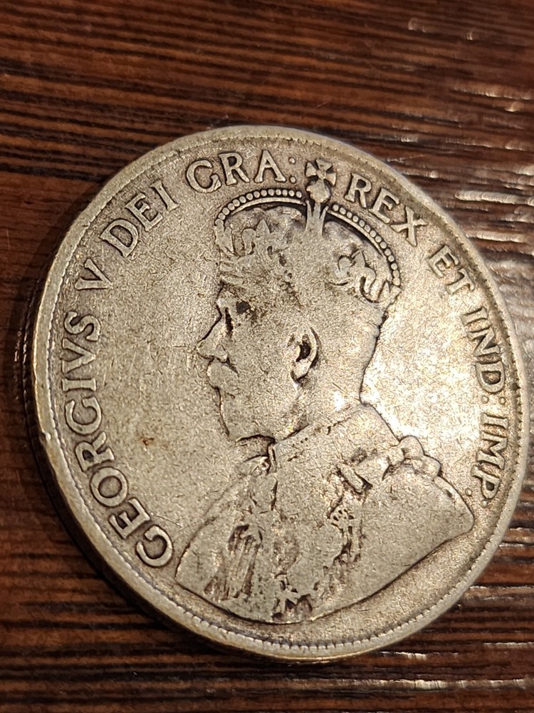 1918 Canada 50 Cents Silver Coin