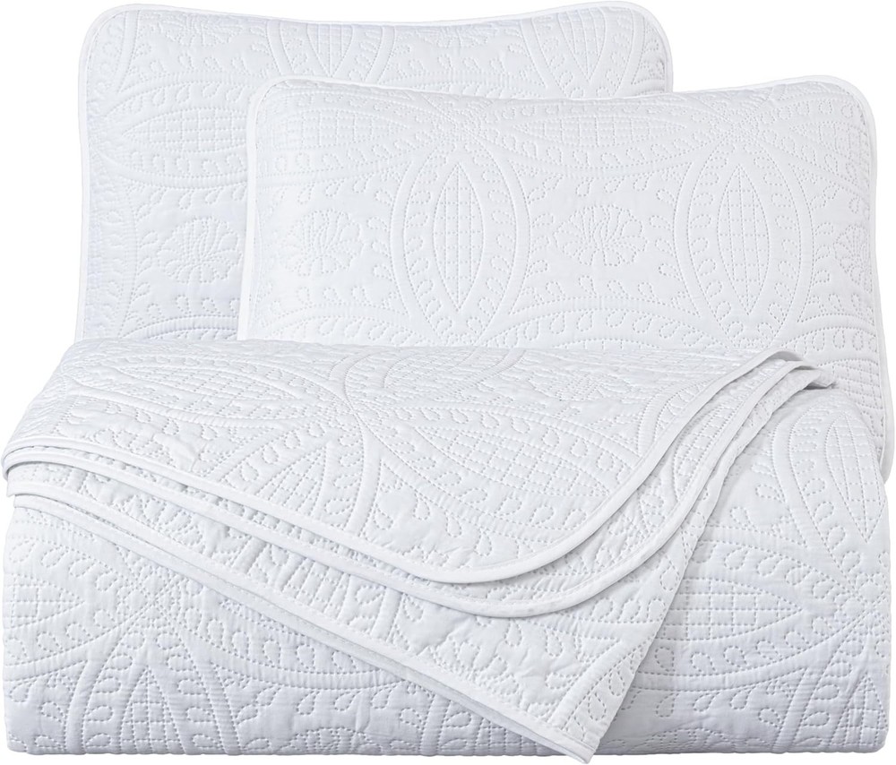Austin Oversized Bedspread Set - 3-Piece King in Soft White Medallion Pattern