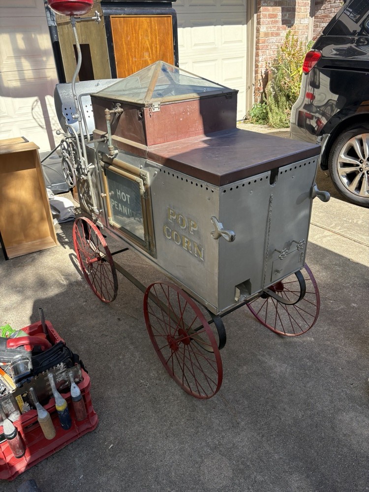 Vintage-Style Popcorn & Peanut Cart – Unique Piece – Project / Display