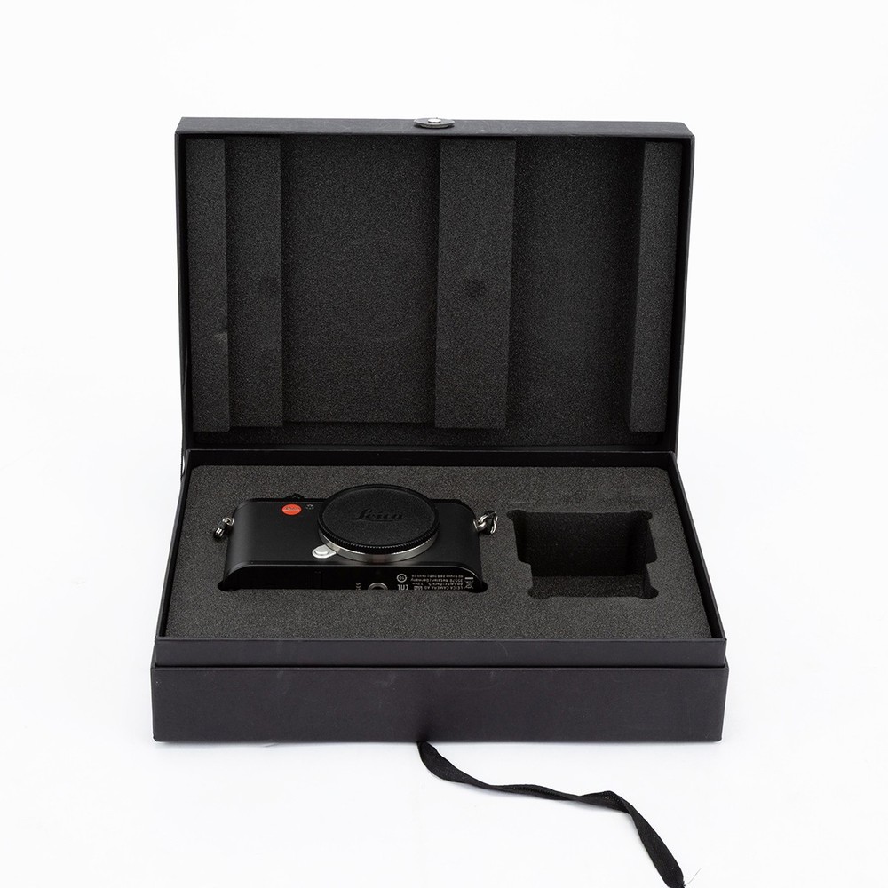 Leica CL Mirrorless Camera, Black Anodized Finish