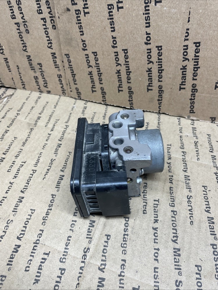 2015-2018 HONDA CB300F ABS ABS PUMP UNIT MODULE OEM