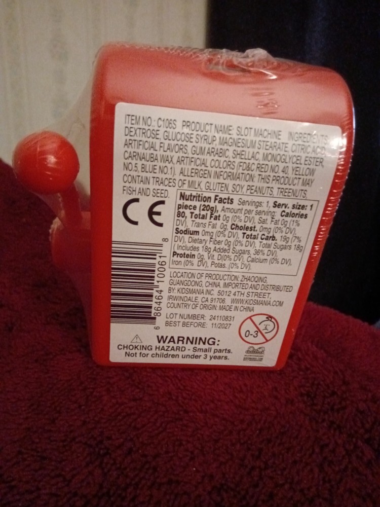 🍬Candy JackPot Slot Machine🎰...Pull the handle, it spins and a candy will drop