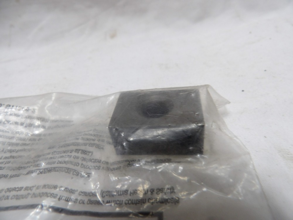 Lincoln Magnum Slide Bushing 9ST10584