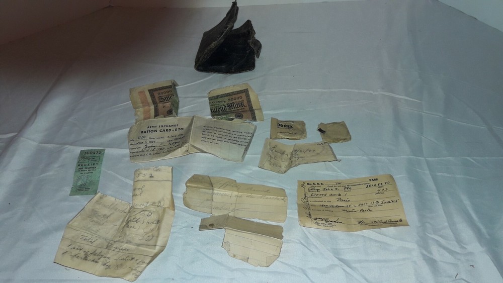 WWII Soldiers Wallet w/Contents, Papers, Notes Etc.