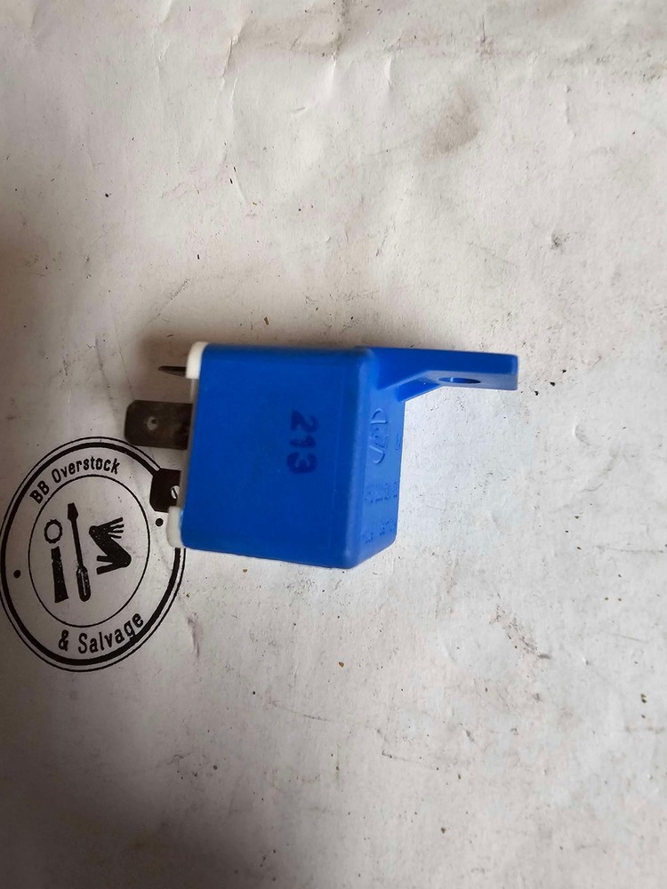 3607384C1 Relay International