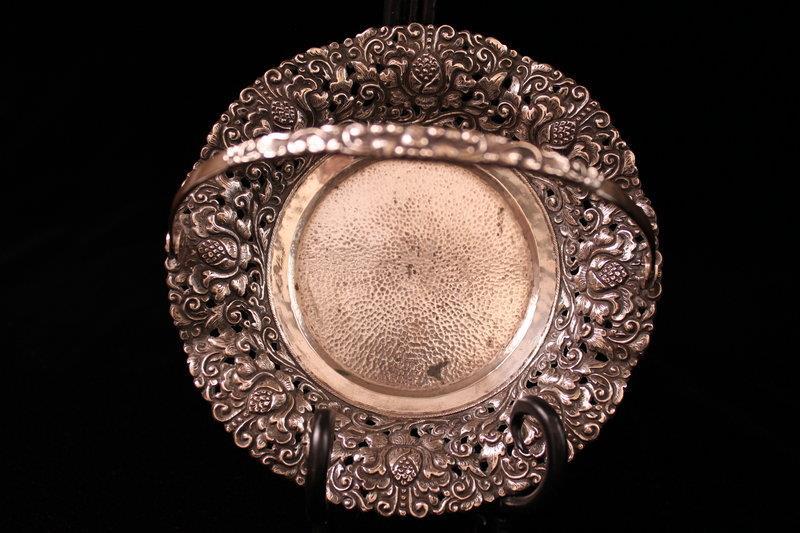 Fine Antique Silver Dish.