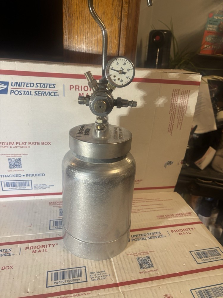 Binks Aluminum Pressure Cup - 80-295