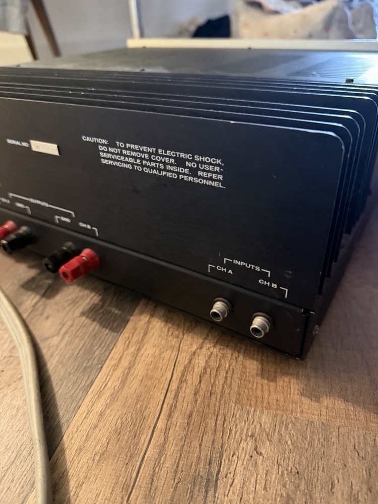 SAE Mark 3 cm Power Amplifier UNTESTED But Powers On.