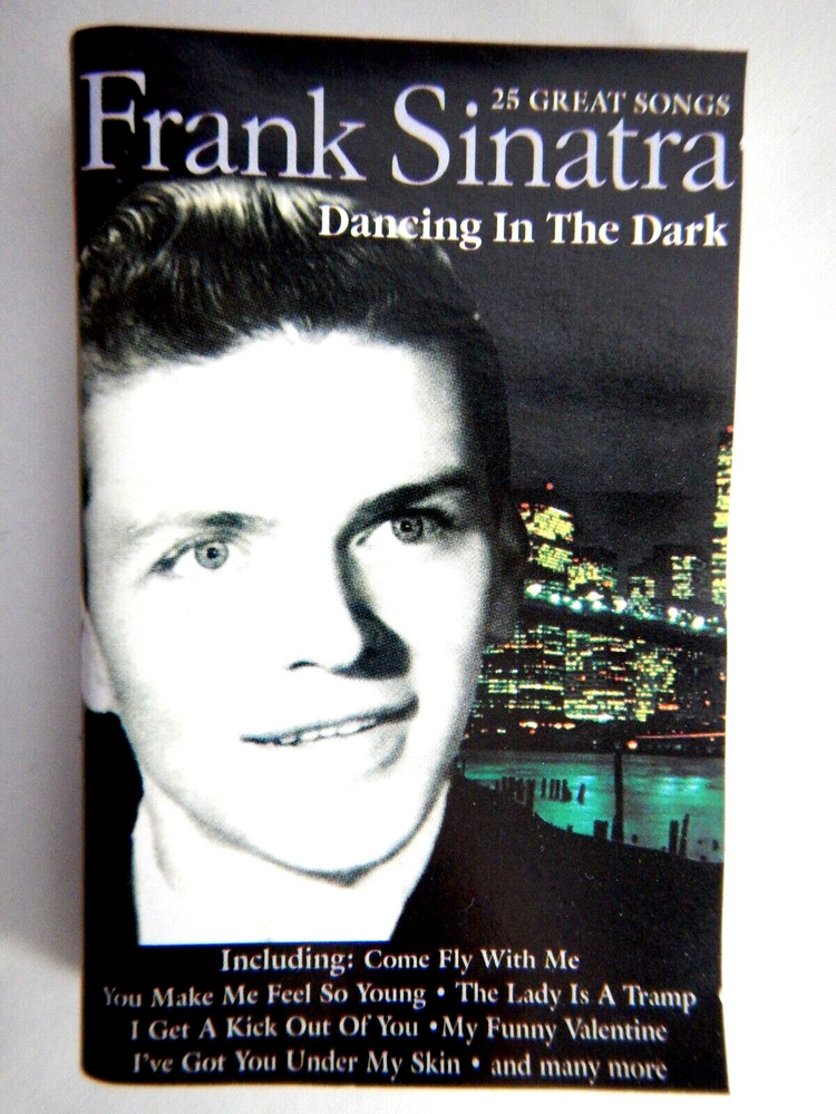FRANK SINATRA - DANCING IN THE DARK - CASSETTE