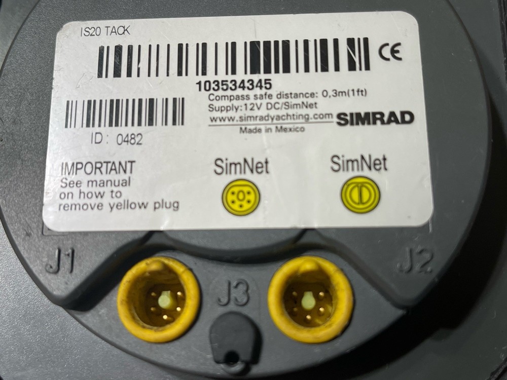 Simrad IS20 Tack Display with cover