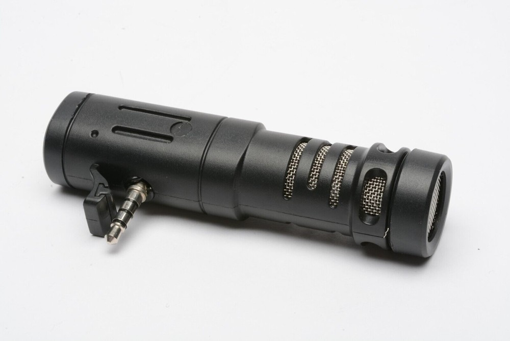 Merkury Smartphone Microphone w/ Cable and Wind Screen, Nice