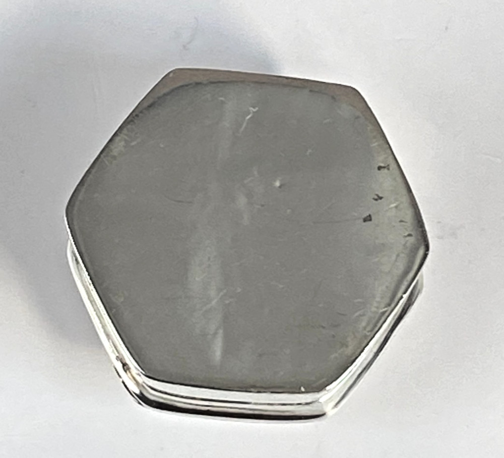 Vintage Solid Silver Hinged Pill Trinket Box Hexagonal Raised Ornate Floral Lid