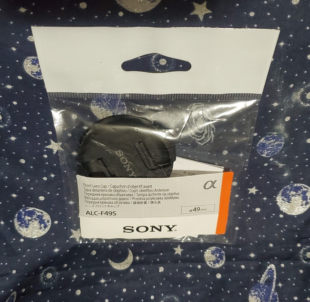 Sony Front Camera Lens Cap 49mm ALCF49S Black Sealed