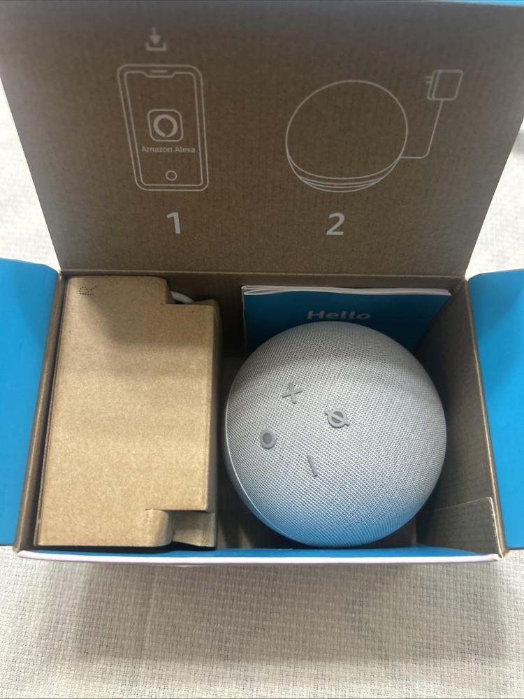 2020 Amazon Echo Dot 4th Generation Smart speaker with Alexa B7W64E