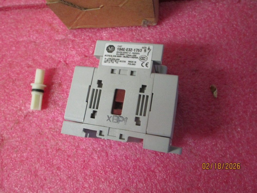 NEW! Allen Bradley Small Frame Load Switch 194E-E32-1753