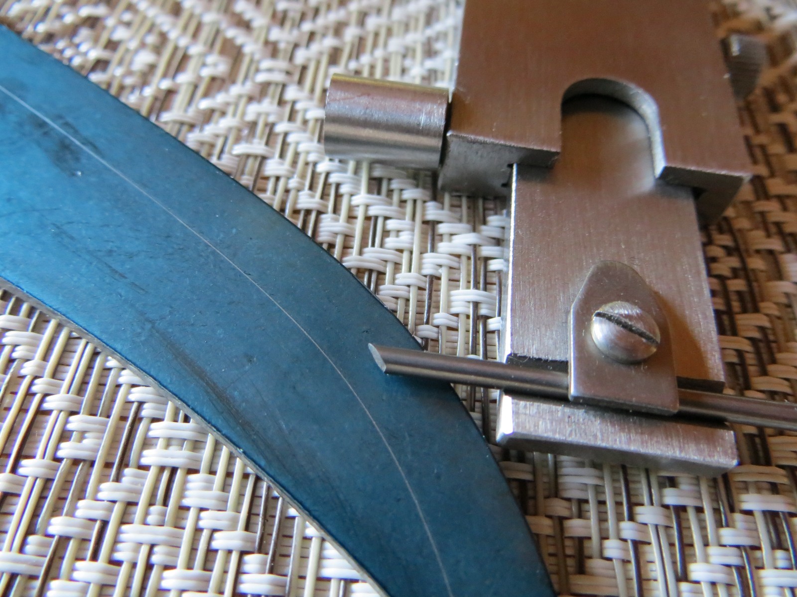 Knife Makers Line Scribe, Parallel Marking Vernier Caliper, 2X72 Knife Grinder