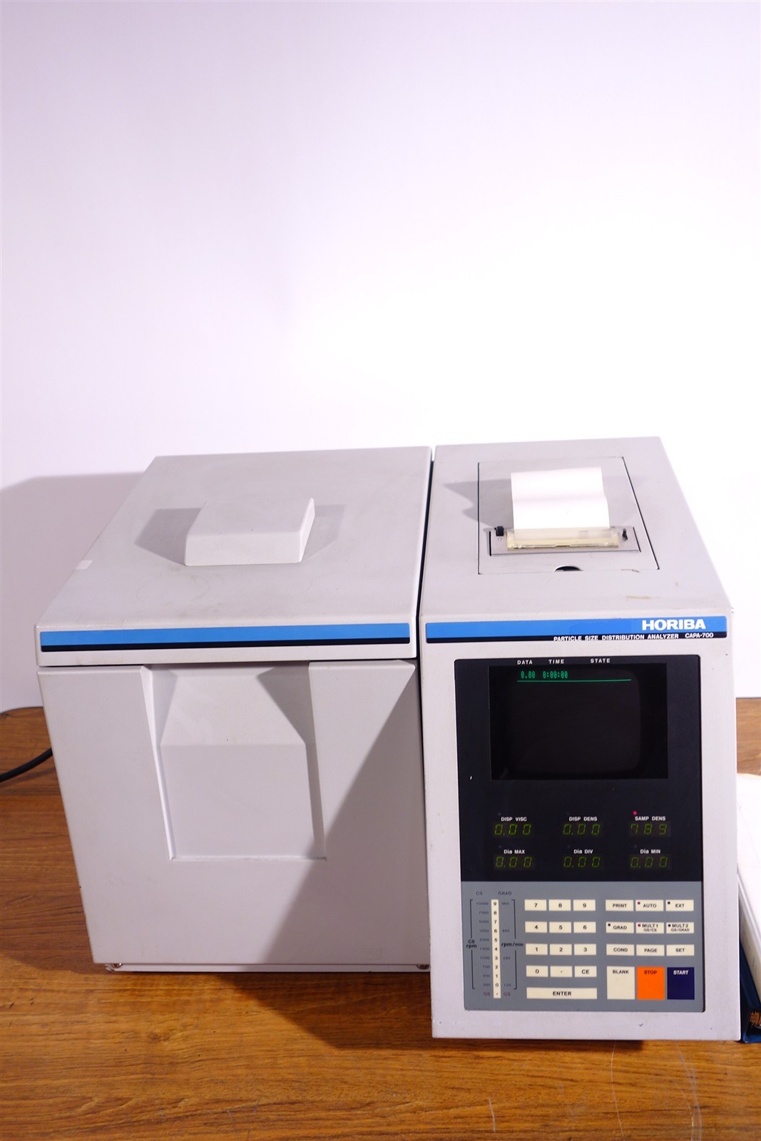 Horiba CAPA-700 Particle Size Distribution Analyzer