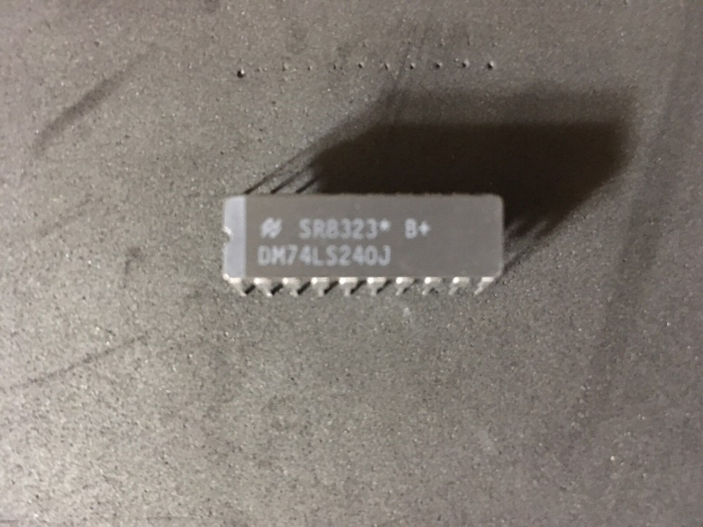 DM74LS240J IC BUFFER/DRIVER INVERTED 3-STATE 4-BitCERAMIC 20-PIN DIP (1 PER LOT)