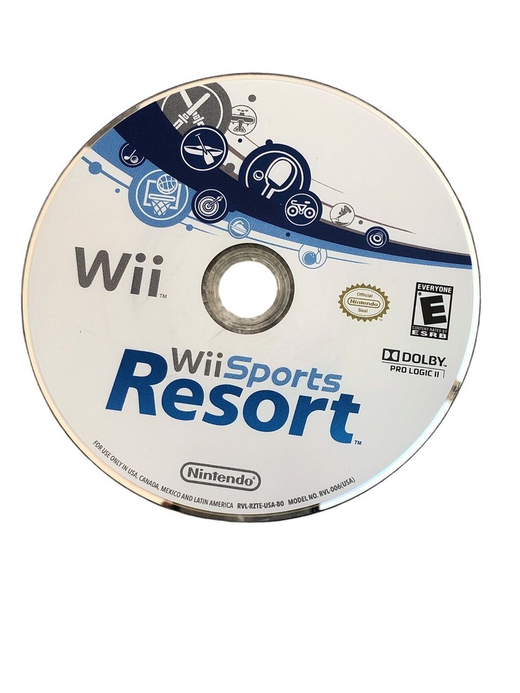 Black Nintendo Wii Console Bundle with Memory Card, Game Disc & 2 Controller