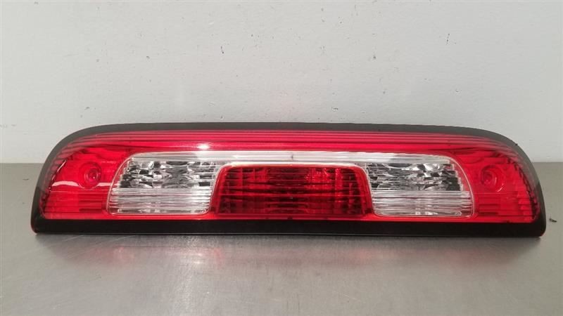 15 CHEVY SILVERADO 1500 HIGH MOUNTED STOP LIGHT