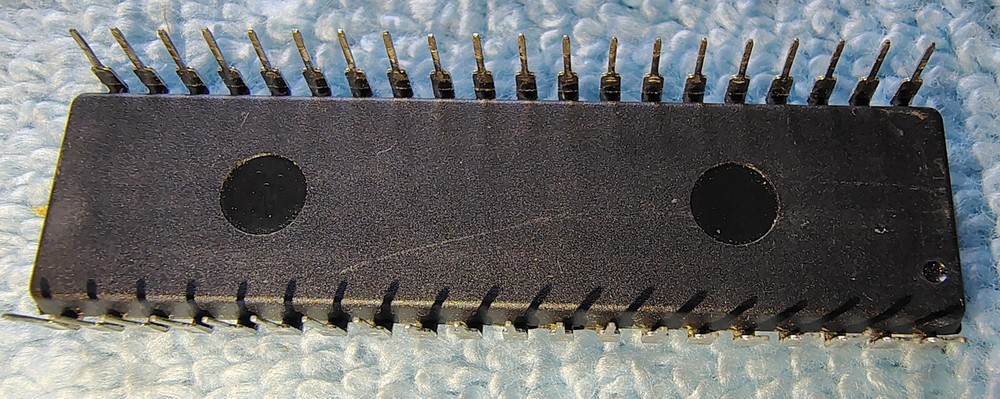 AMD P8088 8427DPA CPU Processor Chip Black 40-pin Plastic DIP Package 1982 M