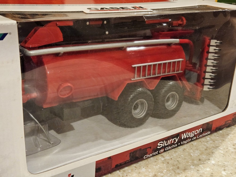 1/32 Case IH Slurry Wagon
