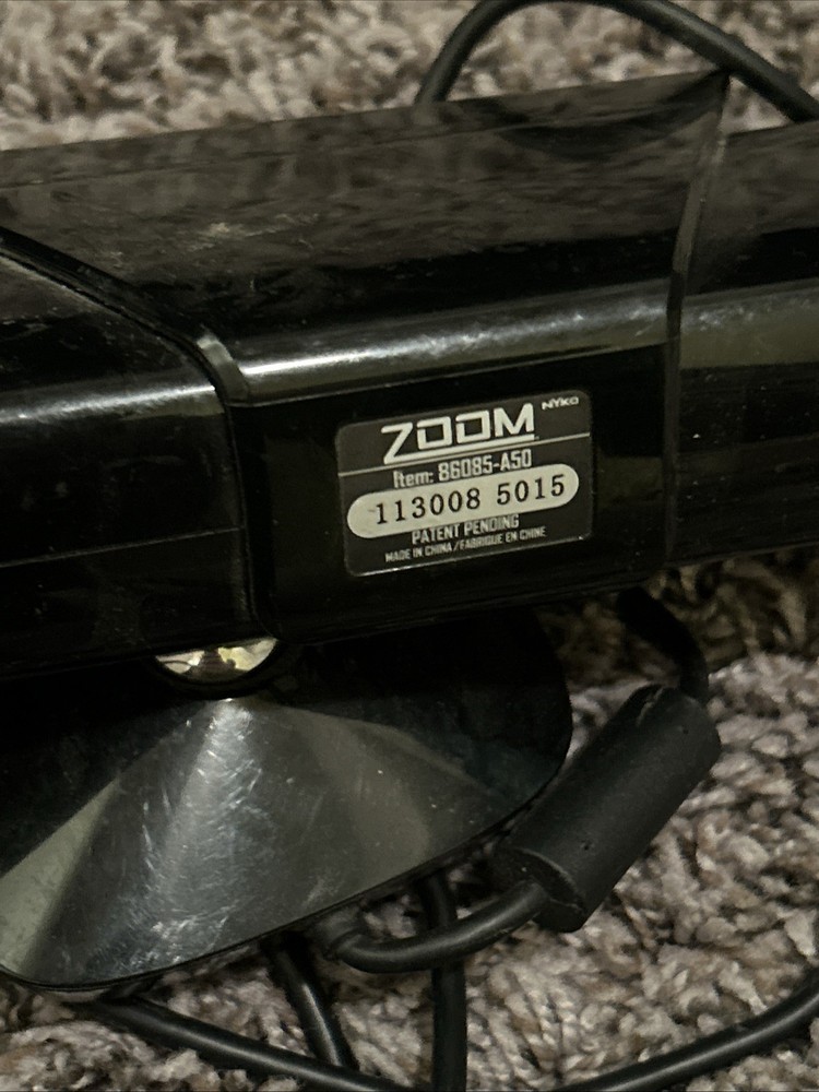 Microsoft Xbox 360 Kinect Sensor Bar with Nyko Zoom