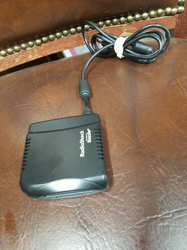 RADIO SHACK DAZZLE  MEMORY CARD READER