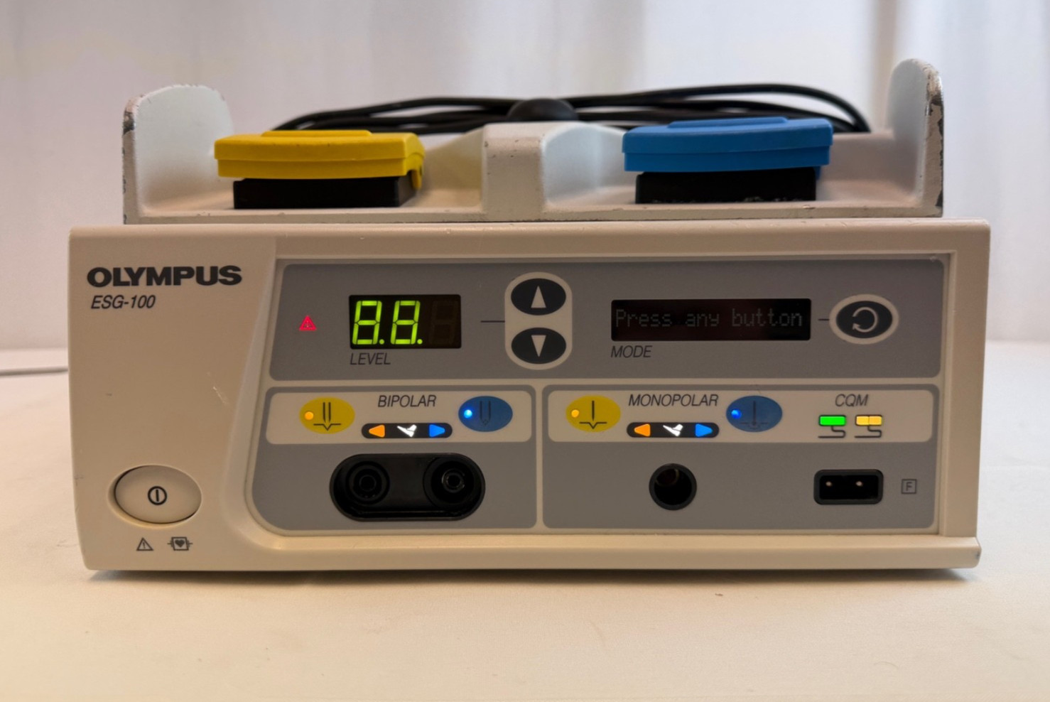 Olympus ESG-100 ESU Electro Surgical Generator w/ Footpedal General Surgery