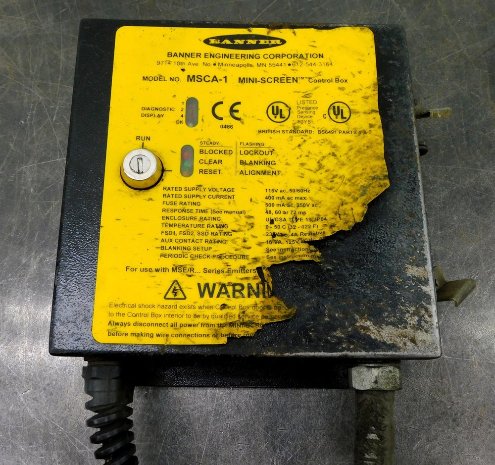 Banner Engineering - MSCA-1 Mini Screen Safety Control Enclosure 400mA 115V AC