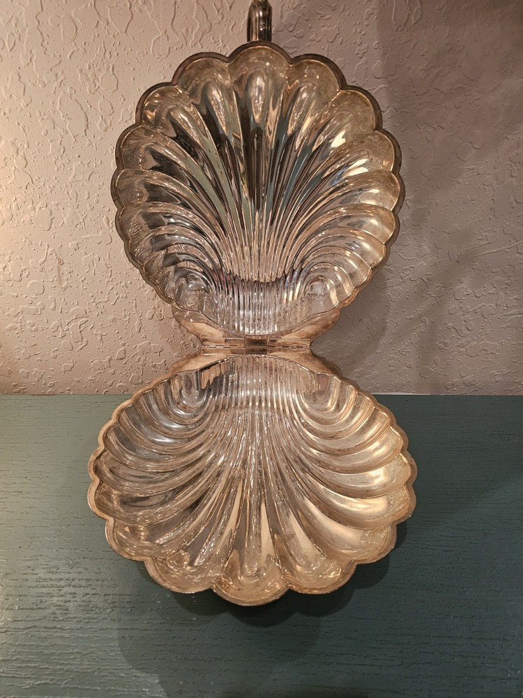 Antique SilverPlate Footed ClamShell Serving Dish W/Hinged Lid-Very Good