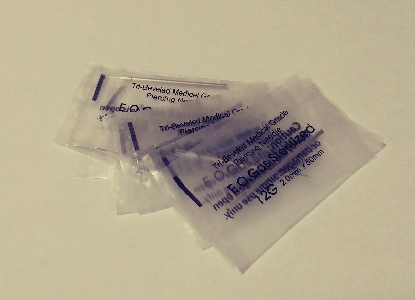 20 Gauge Body Piercing Needles