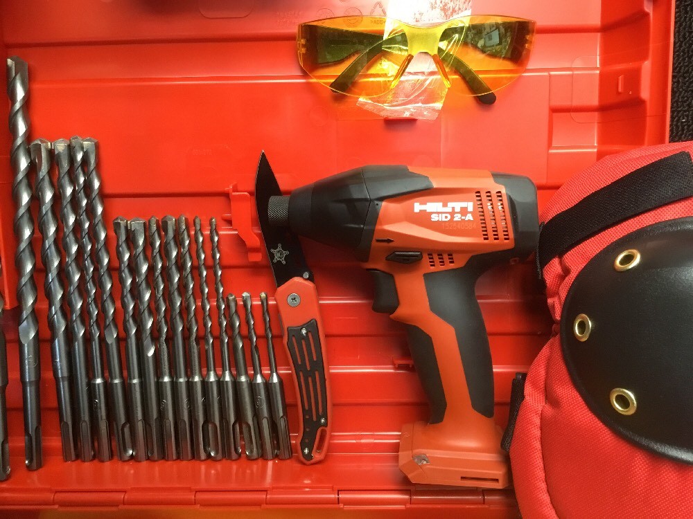 HILTI TE 5 HAMMER DRILL, FREE SID 2-A, REINFORCED HANDLE, BITS, FAST SHIP