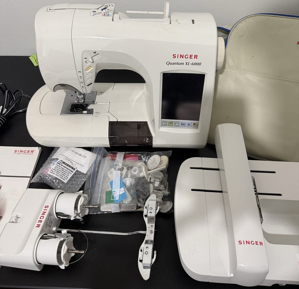 Singer Quantum XL 6000 Sewing /Embroidery Machine W/ Many Attachments