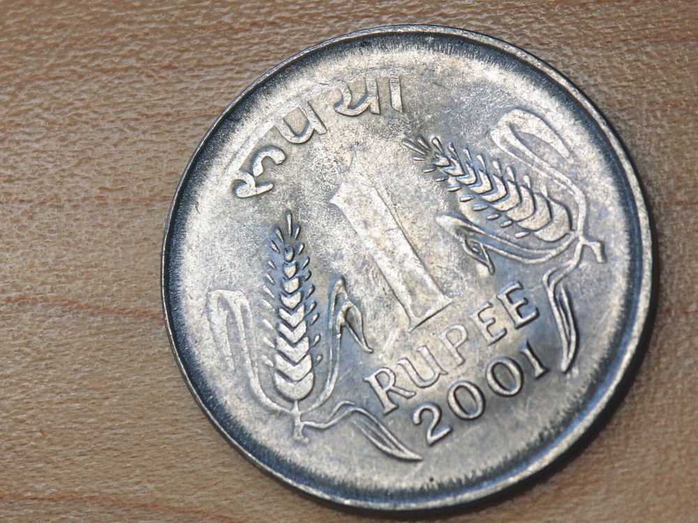 2001 India 1 Rupee Calcutta Mint