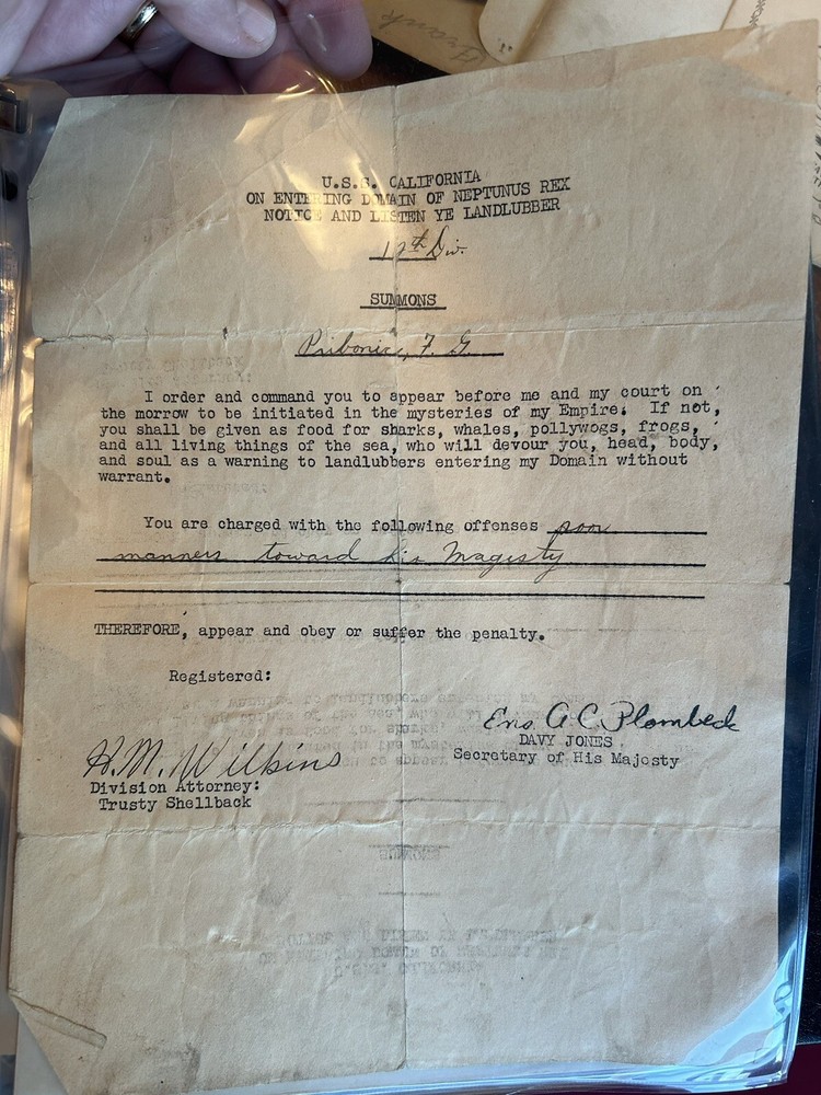 GREAT! WW2 USS California Sailor Group