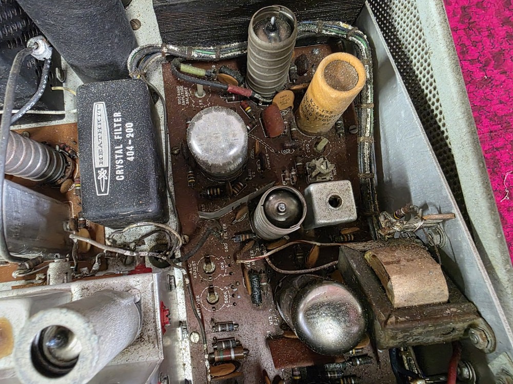 💥Powers On💥 Heathkit SB-400 Ham Radio Transmitter