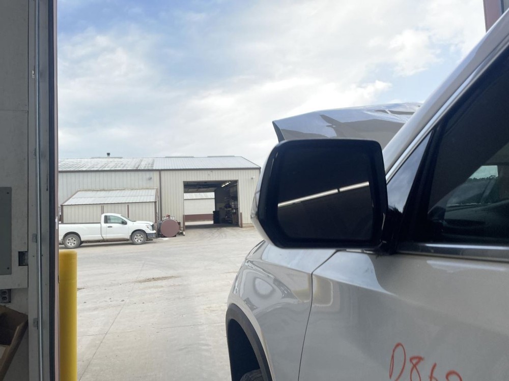 Complete Console Front Floor Fits 18-21 TRAVERSE 997284