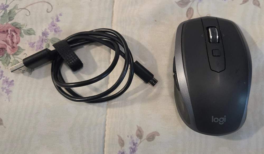 Logitech MX Anywhere 2S Bluetooth Edition Wireless Mouse, Rechargeable