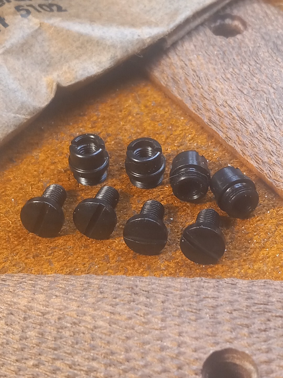 M1911 M1911A1 1911 1911A1 Colt Grip Screws And Bushings Series 70