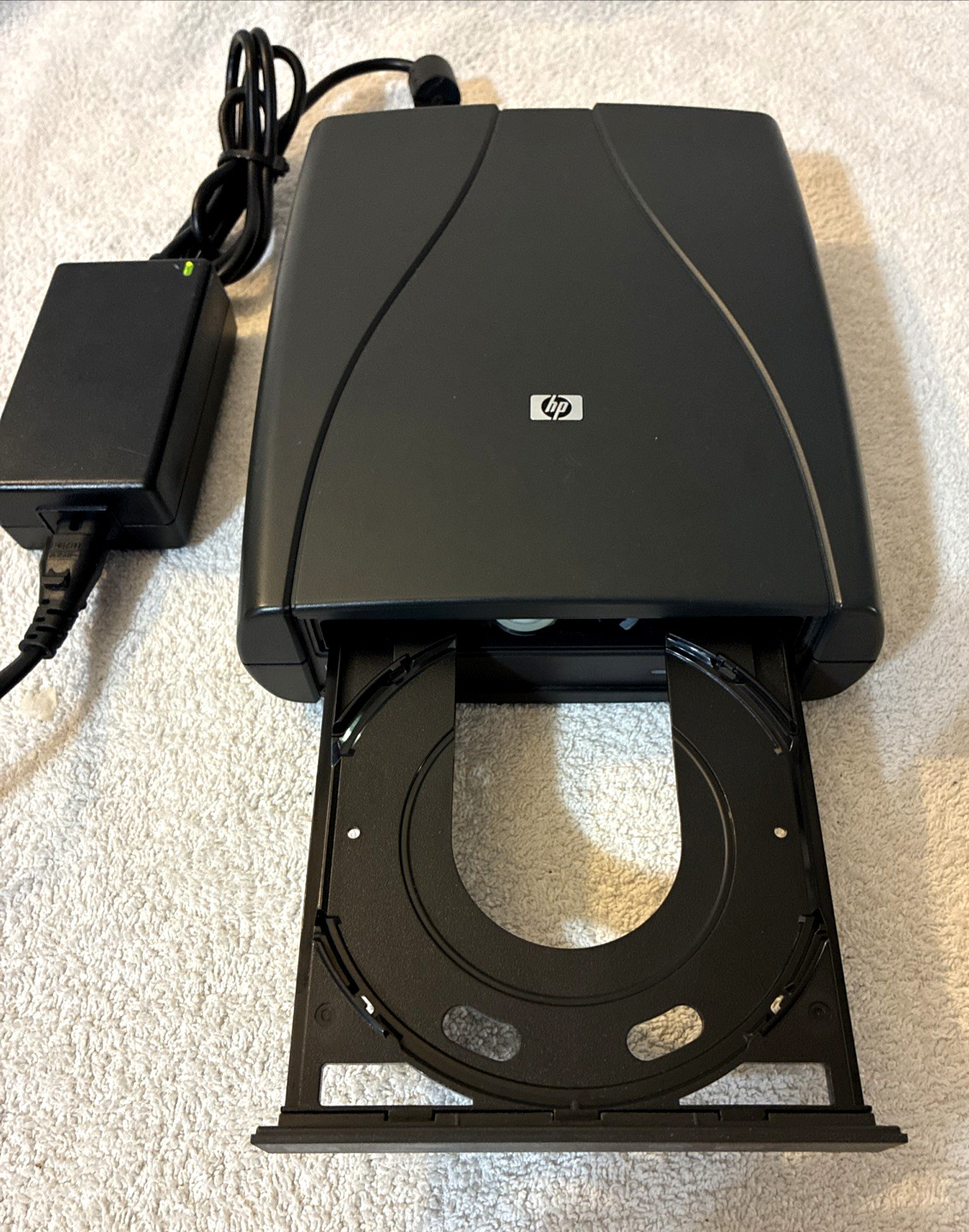 HP DVD-740 External DVD CD RW Writer LightScribe w/ Charger Very Good!