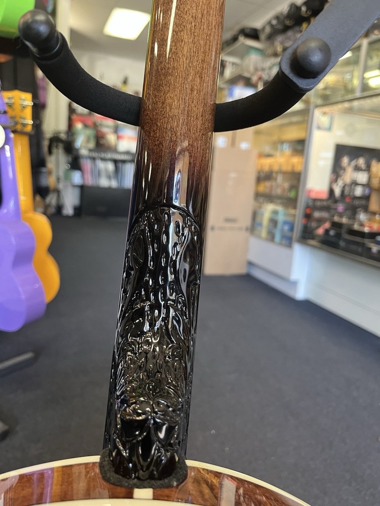 Washburn B17 5-String Banjo with Case