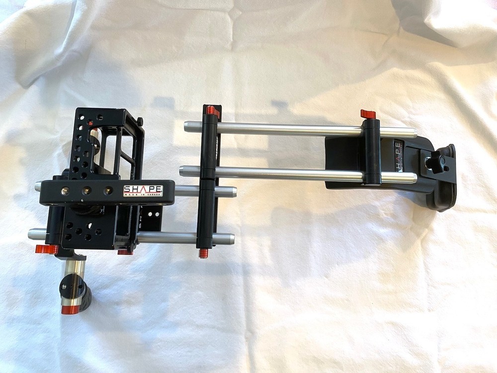 Shape BMPCCOG Shoulder rig