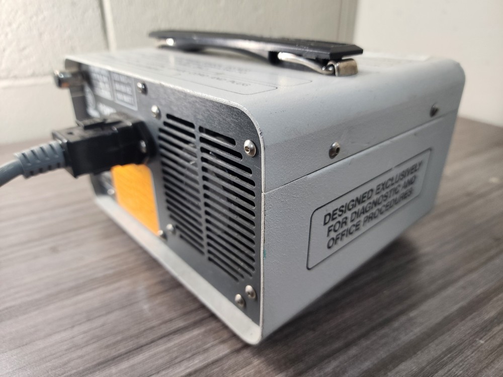 Luxtec 2400 Series Quartz Halogen Fiber Optic Light Source