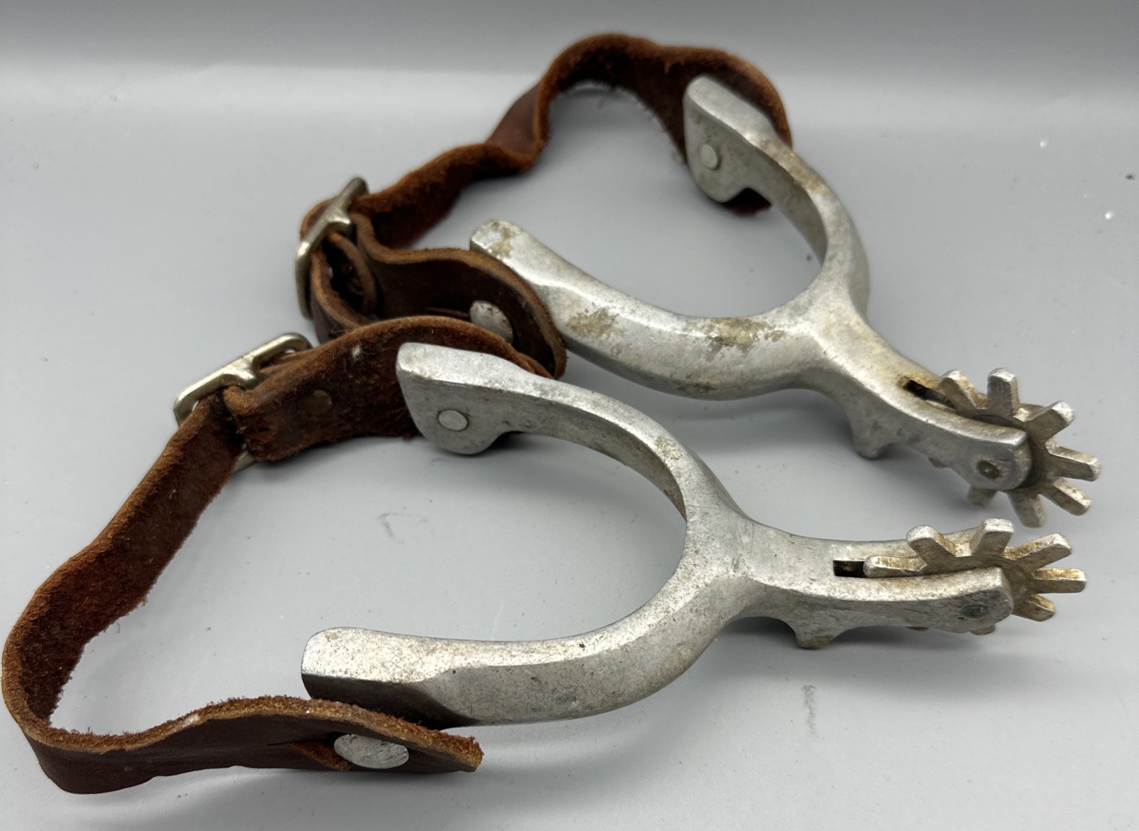 Aluminum Western Spurs And Straps